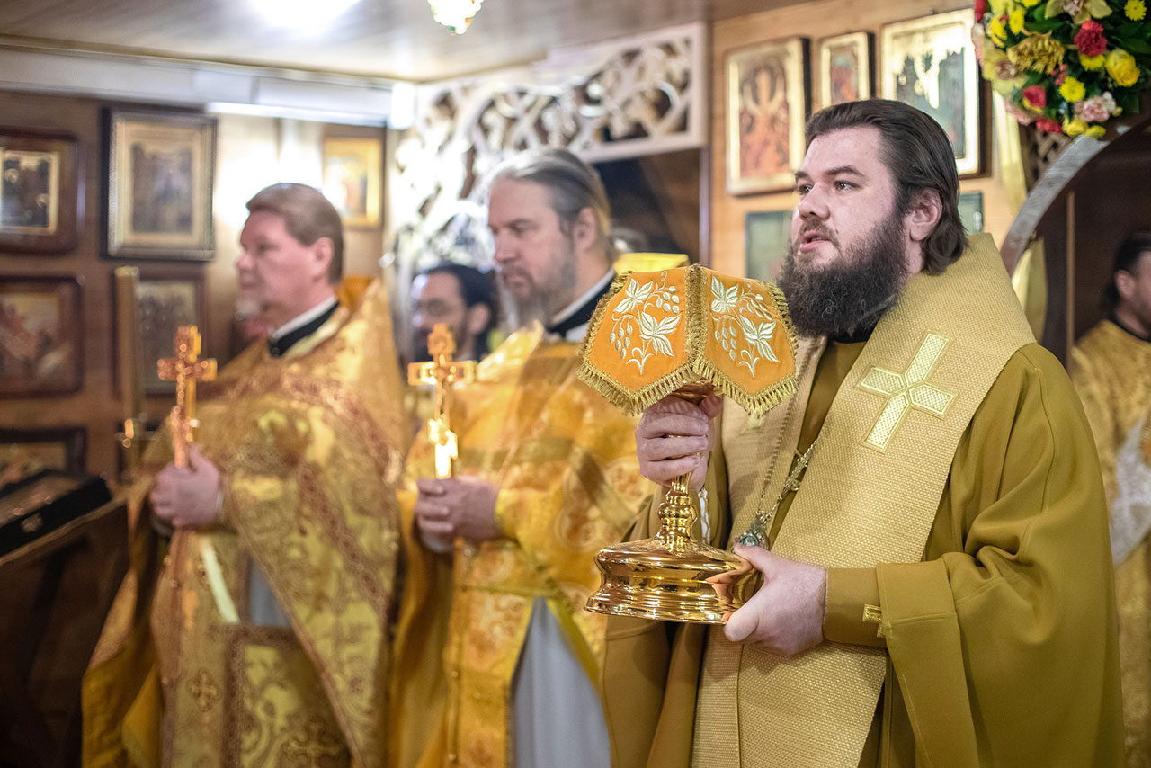 Престольный праздник храма святого апостола Фомы на Кантемировской